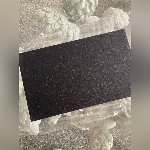 🌑 L’ambiance de Paris empty magnetic eyeshadow & makeup palette, Noir Éclipse. - Picture 5 of 16